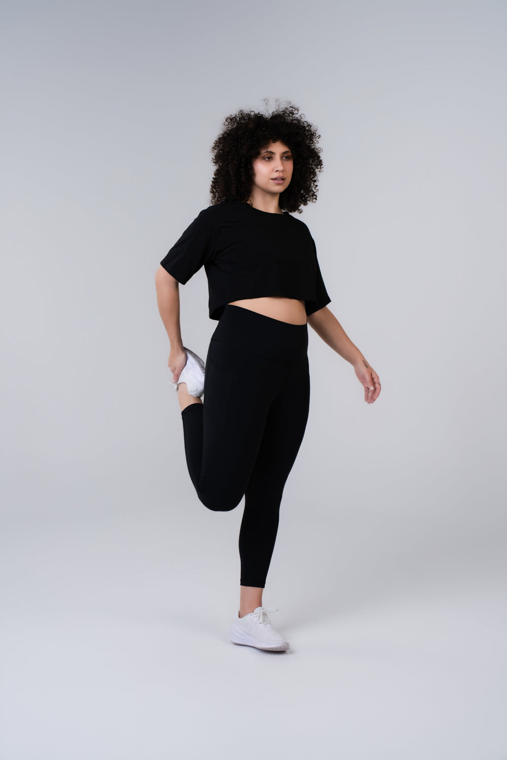 Women's Leggings 25 inches With Pocket - Black