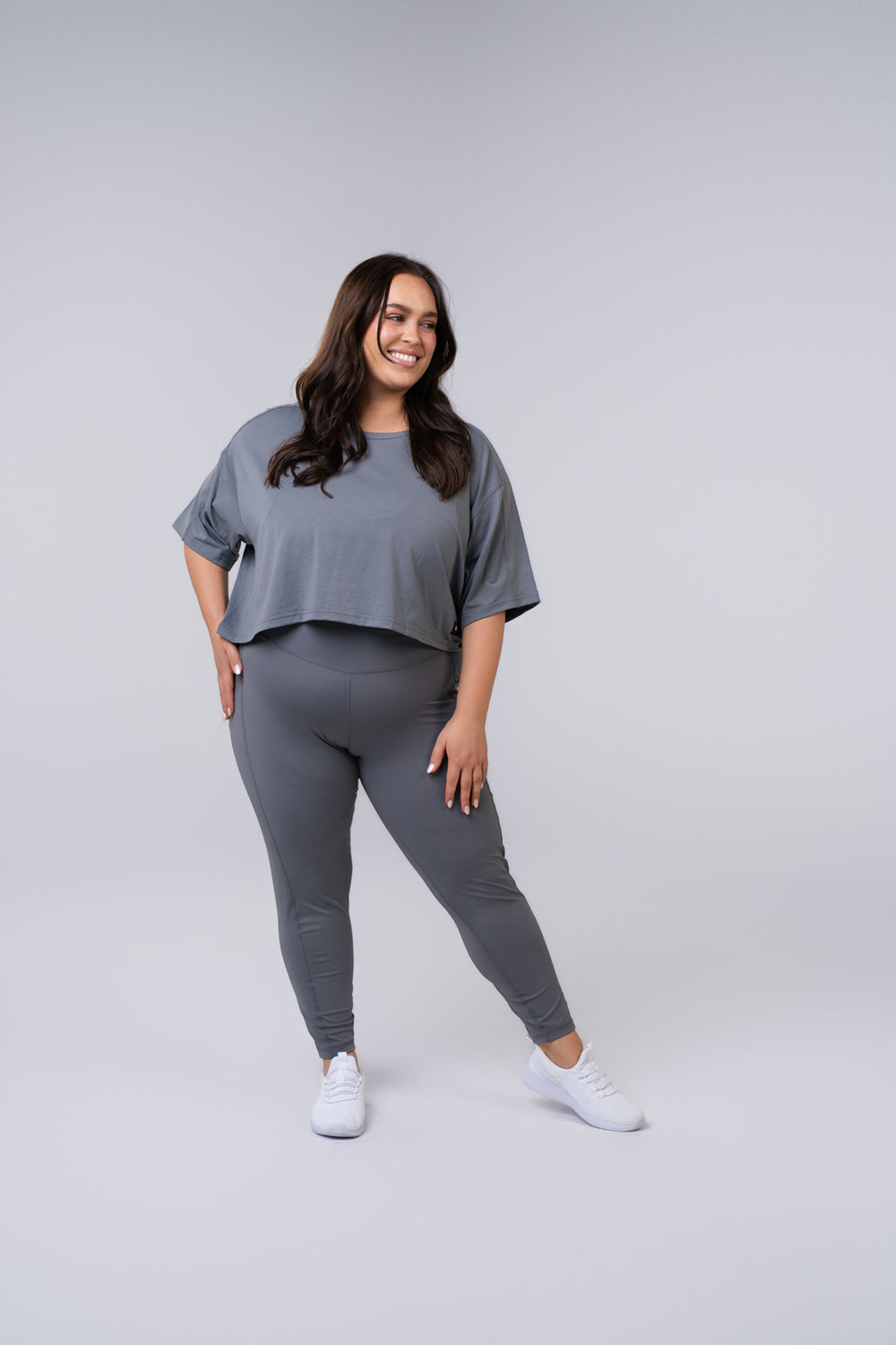 Women's Relaxed Crop Top - Poppy Seed Grey
