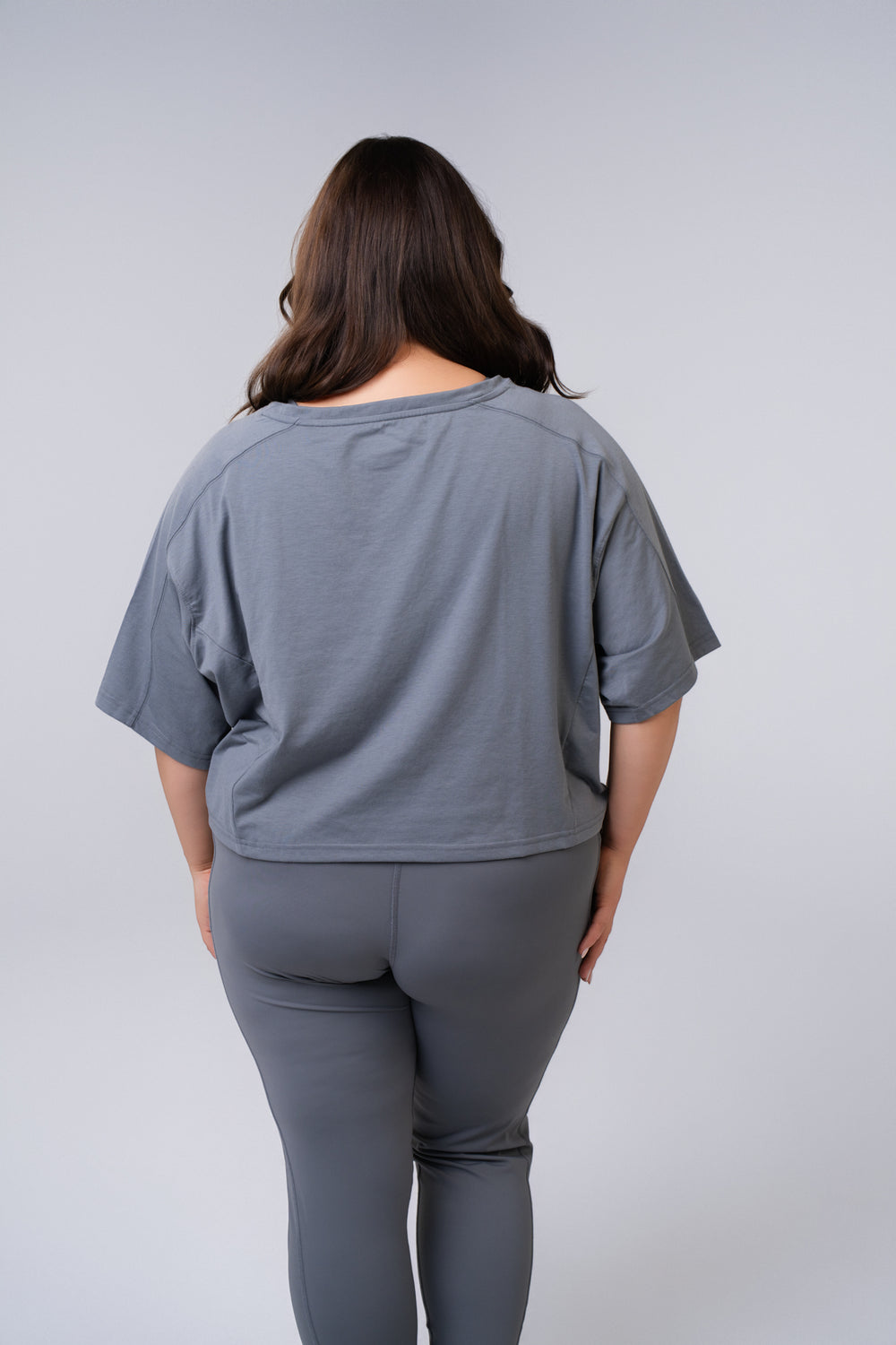 Women's Relaxed Crop Top - Poppy Seed Grey