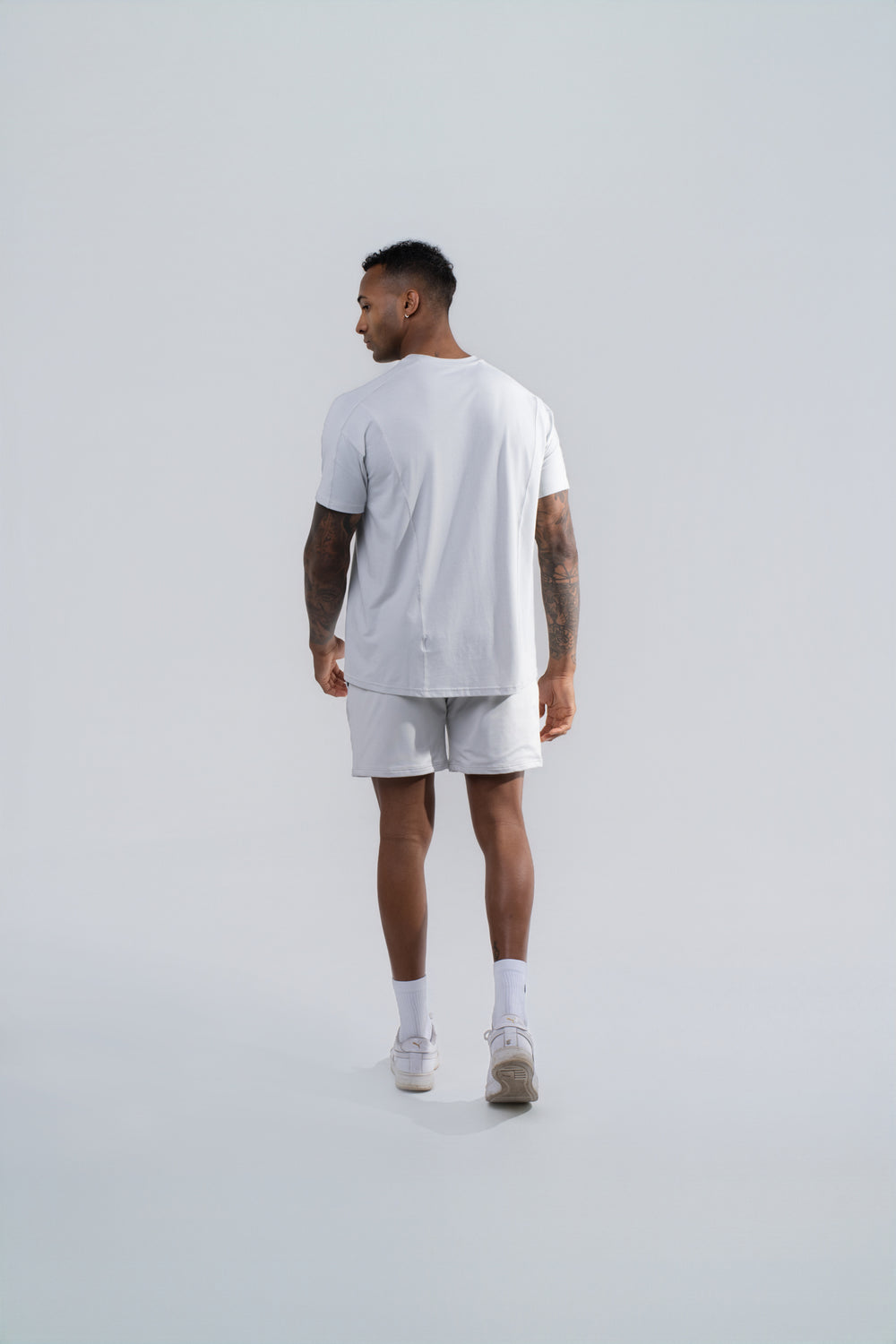 Men's Relaxed Tee - Glacier Grey
