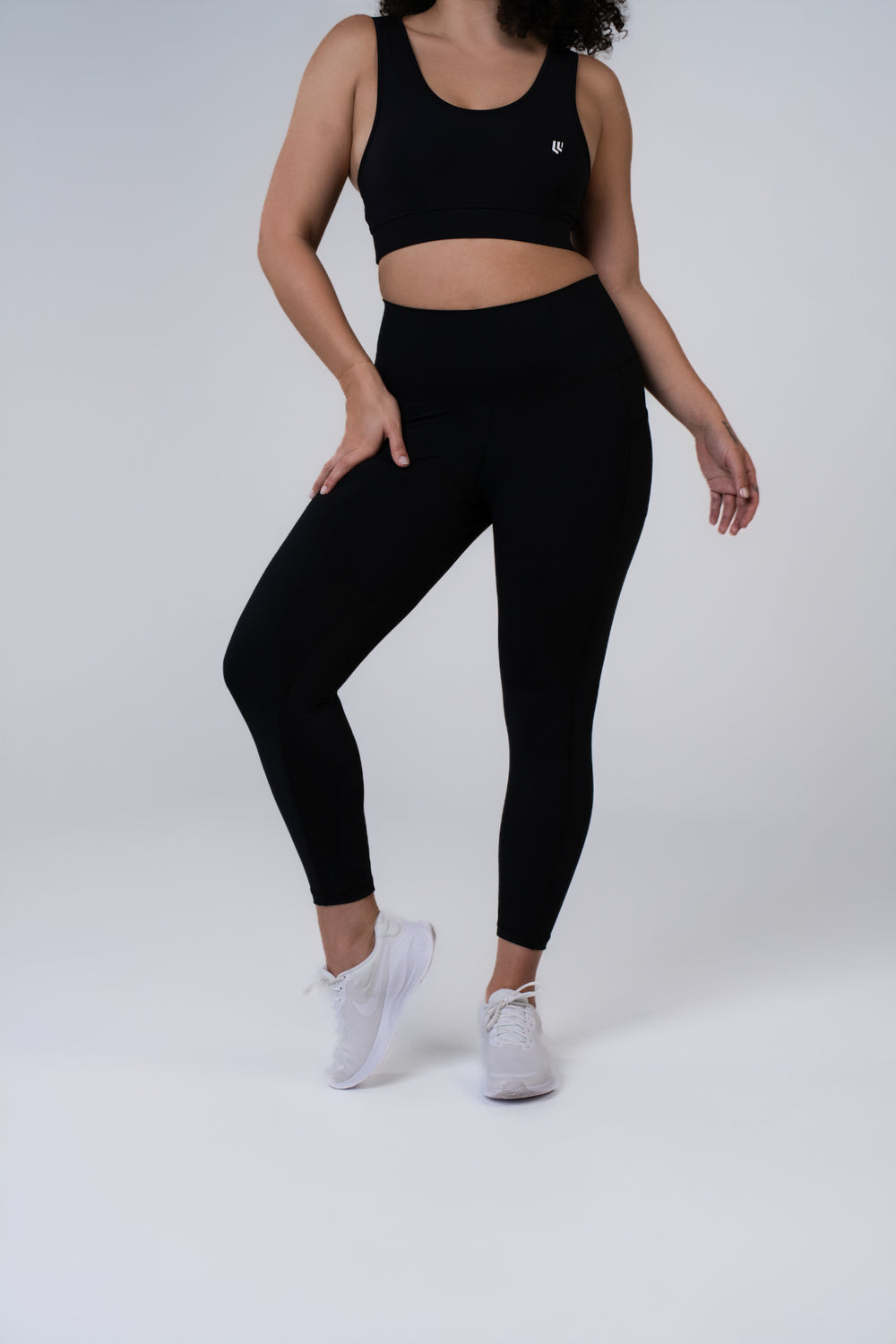 Women's Leggings 25 inches With Pocket - Black