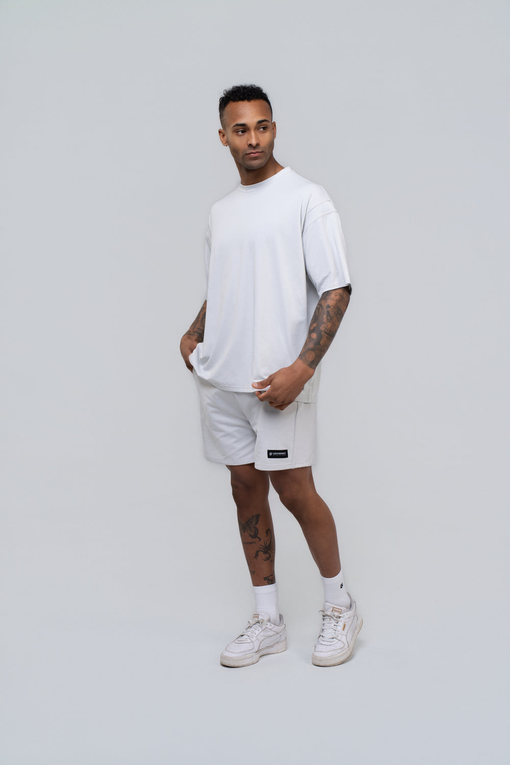 Men's Relaxed Shorts 8 inches - Glacier Grey