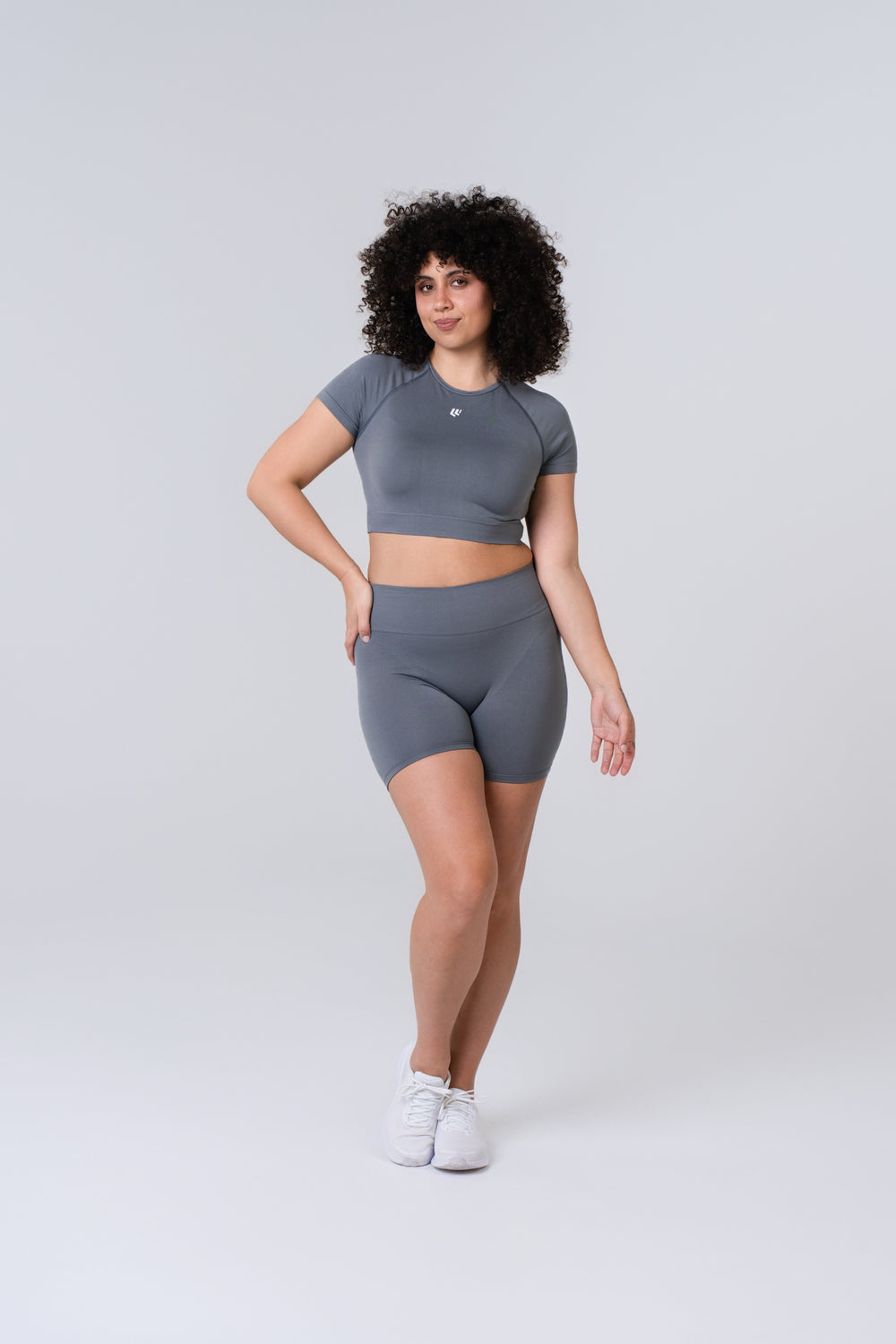 Women's Short Sleeve Compression Crop - Poppy Seed Grey