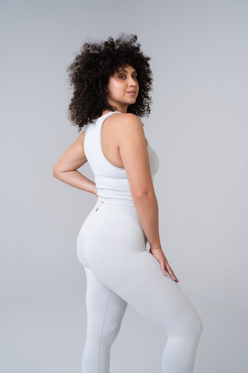 Women's Seamless Compression Crop Tank - Glacier Grey