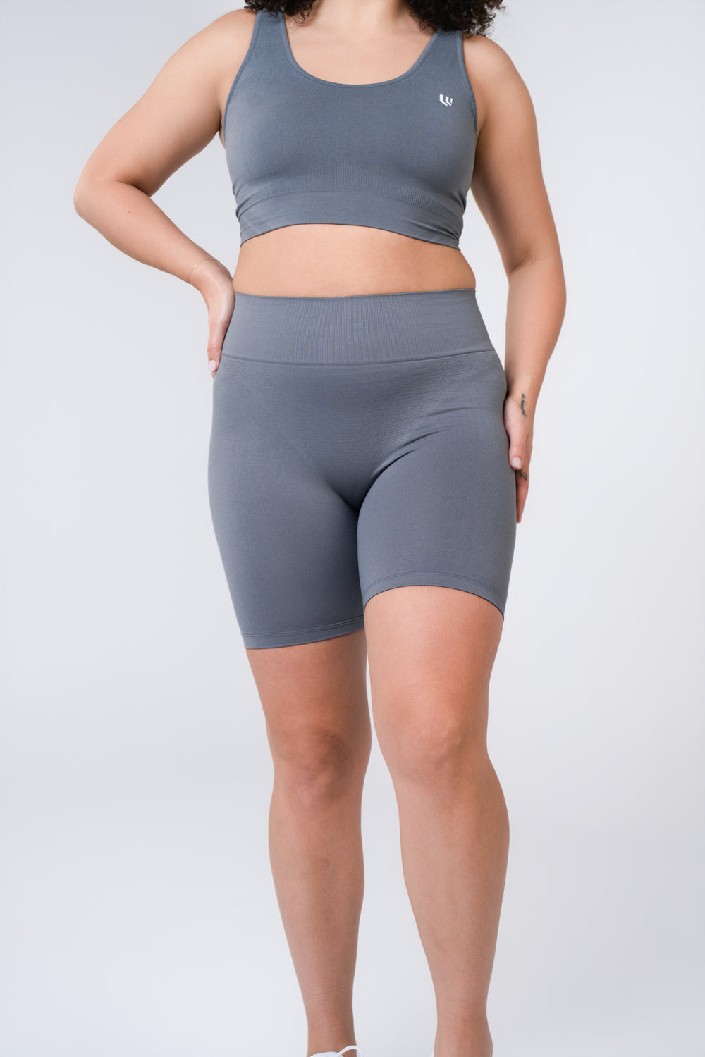Sylva Ride 7 in - Poppy Seed Grey