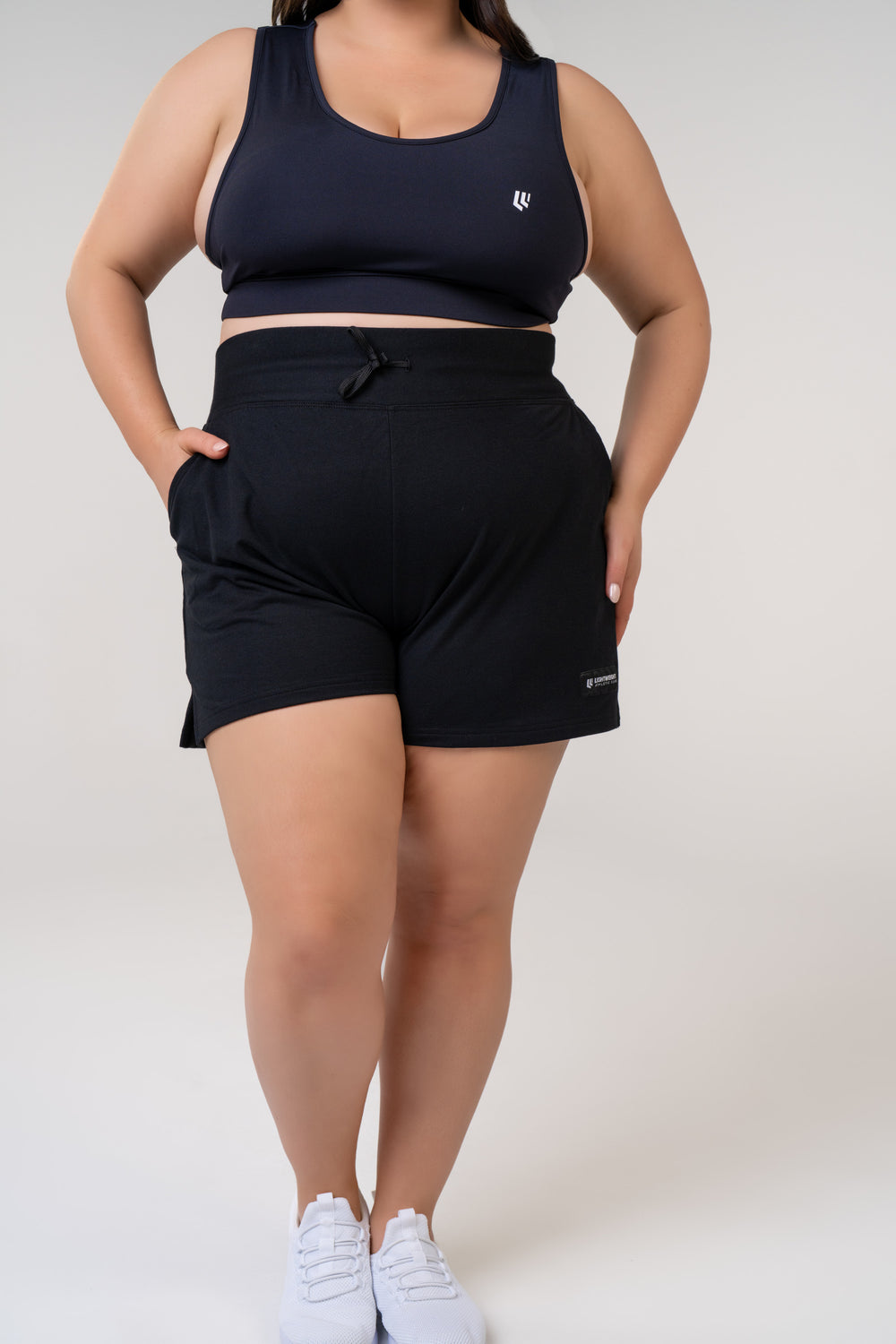 Women's Relaxed Fit Shorts, 6.5inch - Black